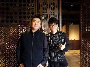 舒兰万景荣娱乐圈吃瓜小说,舒兰万景荣的瓜田奇遇记